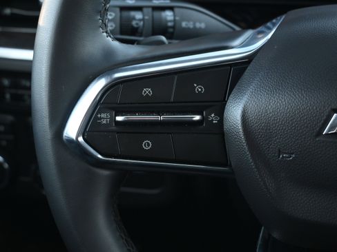 Certified 2025 Chevrolet Tahoe Z71 image 32