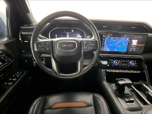 Used 2023 GMC Sierra 1500 AT4 w/ AT4 Premium Package AWD/4WD image 6