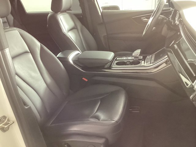 Used 2021 Audi Q7 3.0T Premium w/ Convenience Package AWD/4WD image 18