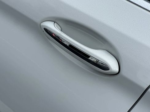 Used 2018 BMW 530e image 18