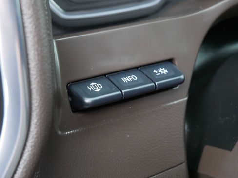 Used 2020 Chevrolet Silverado 3500 LTZ w/ Technology Package AWD/4WD image 23