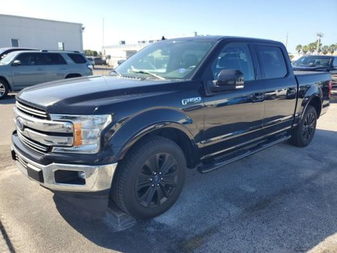 Used 2019 Ford F150 Lariat image 2