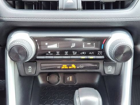 Certified 2025 Toyota RAV4 LE FWD image 18