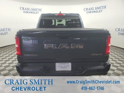 Used 2025 RAM 1500 Big Horn AWD/4WD image 4