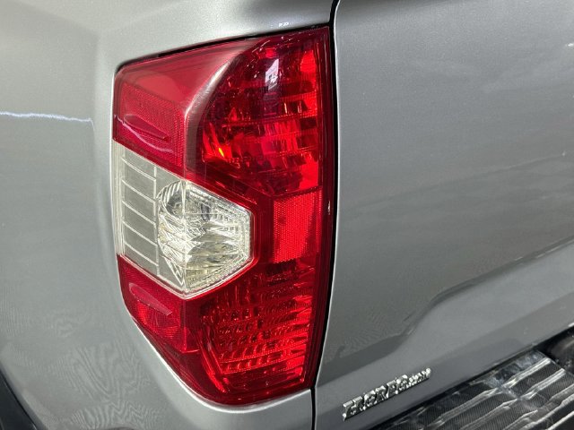 Used 2019 Toyota Tundra SR5 RWD image 32