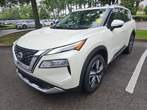 Used 2022 Nissan Rogue Platinum w/ Head-Up Display Package FWD image 4