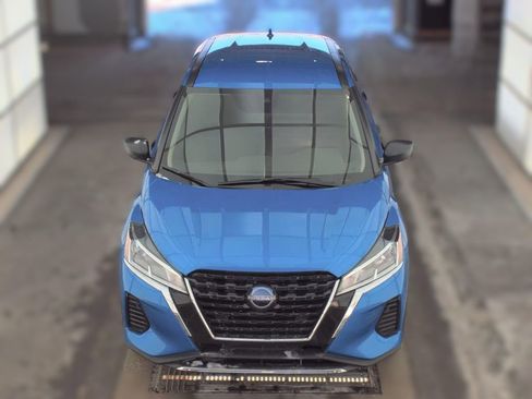 Certified 2024 Nissan Kicks S image 2