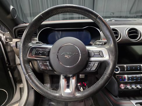 Used 2019 Ford Mustang GT Premium w/ Equipment Group 401A RWD image 5