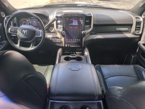 Used 2019 RAM 3500 Laramie image 15