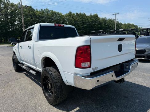 Used 2017 RAM 2500 SLT AWD/4WD image 9