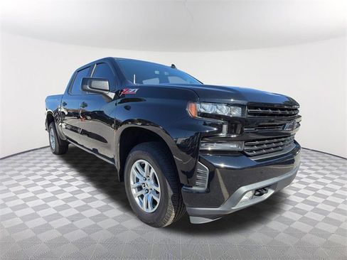 Used 2020 Chevrolet Silverado 1500 RST image 3