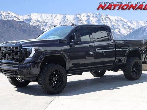 Used 2026 GMC Sierra 3500 Denali Ultimate AWD/4WD image 1