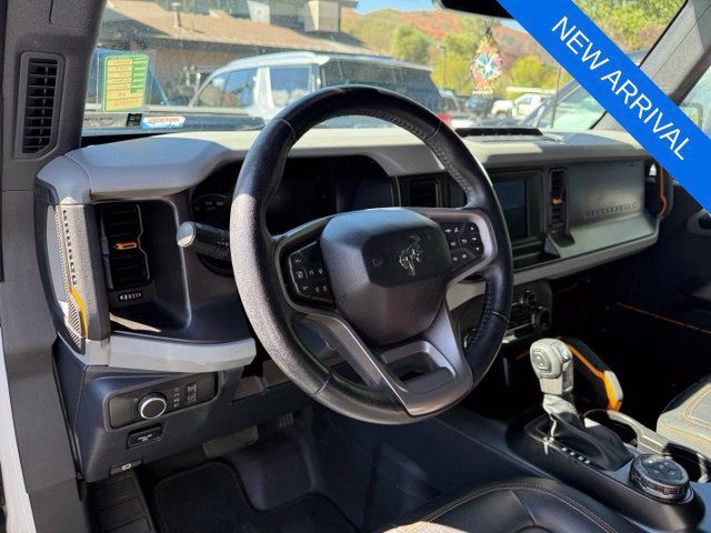 Used 2023 Ford Bronco Badlands w/ Sasquatch Package AWD/4WD image 8
