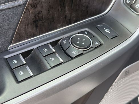 Used 2024 Ford F250 Lariat w/ Chrome Package AWD/4WD image 26
