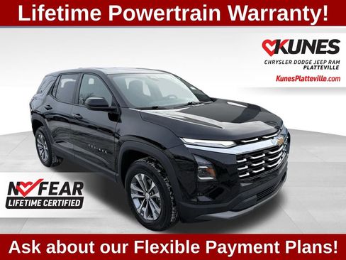 Used 2025 Chevrolet Equinox LT image 3