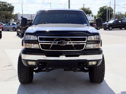 Used 2007 Chevrolet Silverado 1500 LT image 3