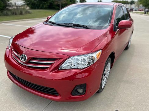 Used 2013 Toyota Corolla LE Special Edition image 2