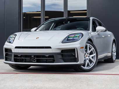 New 2026 Porsche Panamera 4