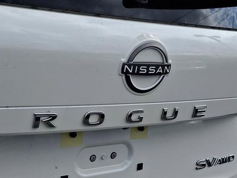 Certified 2023 Nissan Rogue SV image 63