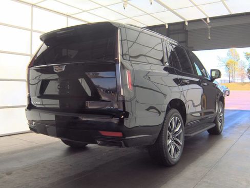 Used 2023 Cadillac Escalade Sport image 14