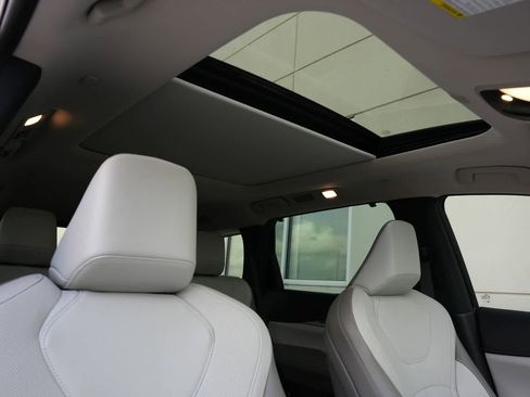 Certified 2026 INFINITI QX60 Luxe w/ Cargo Package image 24