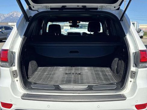 Used 2019 Jeep Grand Cherokee Trailhawk w/ Trailhawk Luxury Group image 25