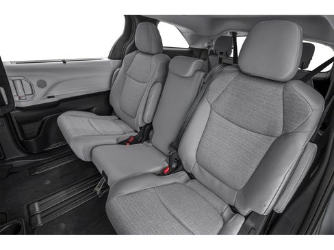 New 2026 Toyota Sienna LE FWD image 39
