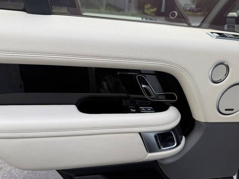 Used 2018 Land Rover Range Rover HSE AWD/4WD image 30