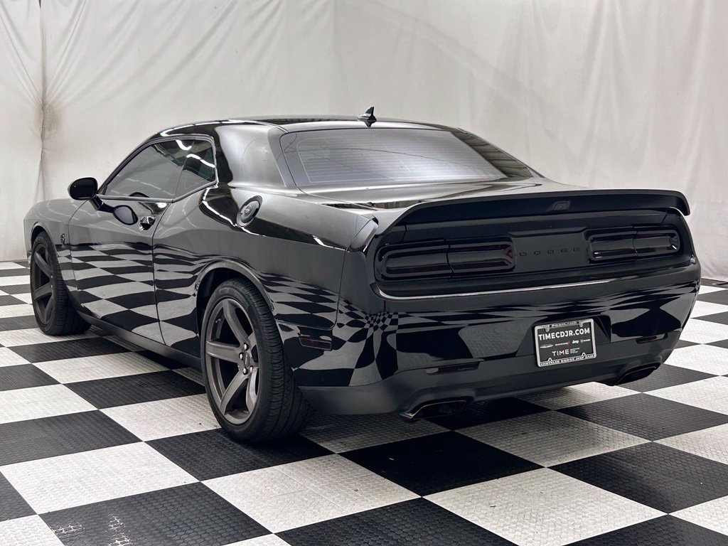 Used 2023 Dodge Challenger SRT Hellcat RWD image 5
