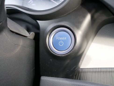 Used 2023 Toyota Sienna XSE image 26