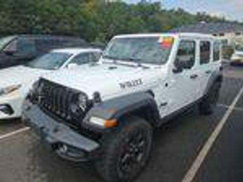 Used 2022 Jeep Wrangler Unlimited Sport AWD/4WD image 3