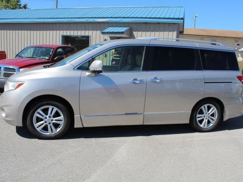 Used 2013 Nissan Quest LE FWD image 2