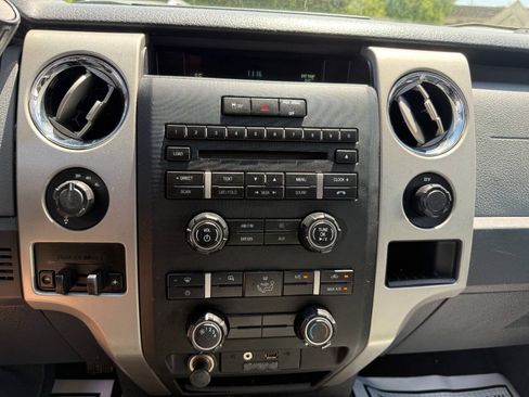 Used 2011 Ford F150 XLT w/ XLT Chrome Pkg AWD/4WD image 19