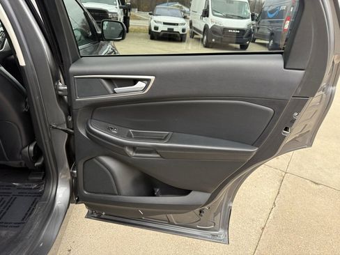 Used 2023 Ford Edge SEL image 24