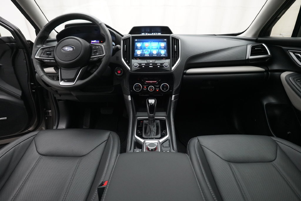 Used 2023 Subaru Forester Limited AWD/4WD image 5