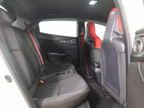 Used 2017 Honda Civic Type R image 14