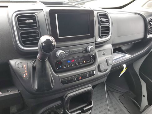 New 2025 RAM ProMaster 1500 w/ Quick Order Package 22G SLT image 22