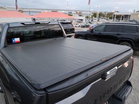 Used 2023 Toyota Tundra Limited w/ Power Package image 11