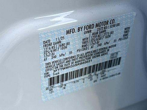 New 2025 Ford Maverick XLT image 27