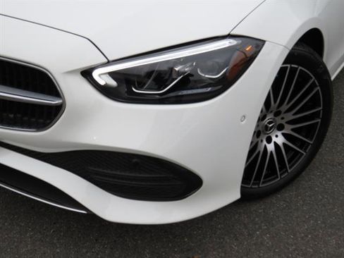 Used 2025 Mercedes-Benz C 300 4MATIC Sedan image 26