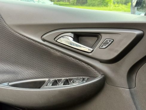 Used 2016 Chevrolet Malibu LT FWD image 22