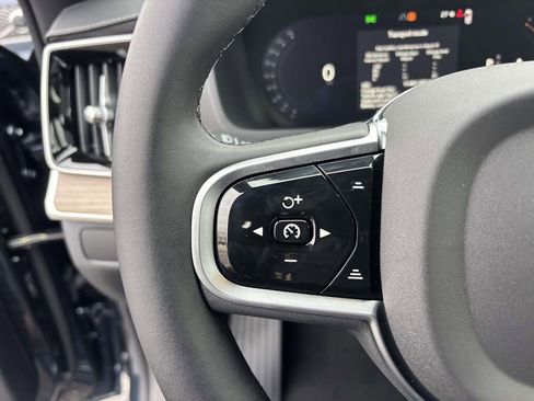 New 2026 Volvo XC90 B5 Plus image 19