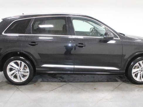 Used 2023 Audi Q7 3.0T Premium Plus image 11