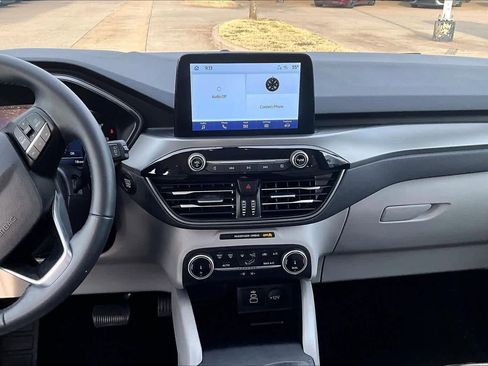 Used 2024 Ford Escape Active image 8