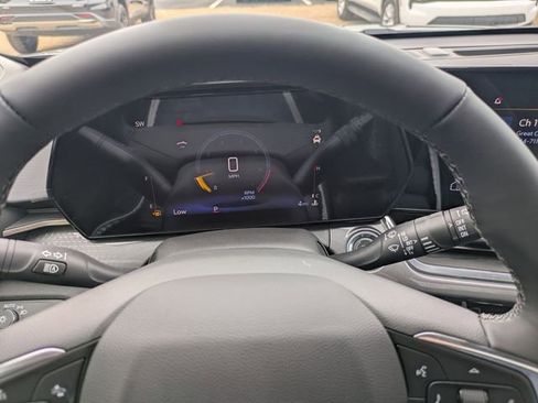 New 2026 Chevrolet Trax ACTIV w/ Sunroof Package image 16