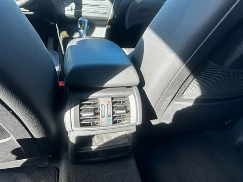 Used 2012 BMW X3 xDrive28i image 18