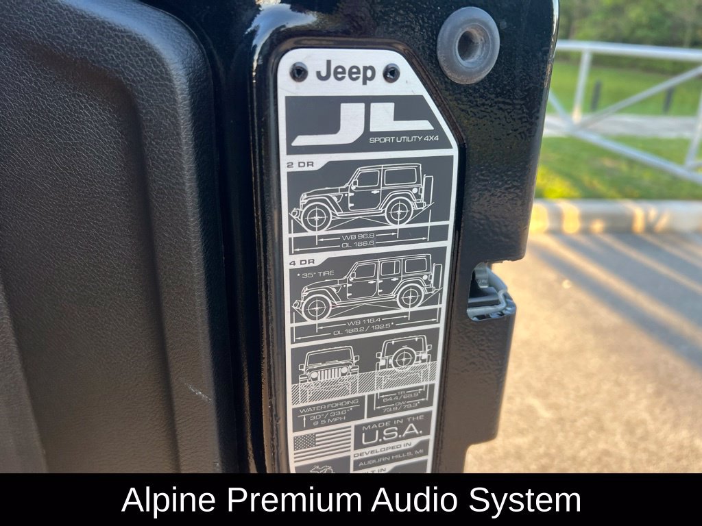Certified 2022 Jeep Wrangler Unlimited Sport AWD/4WD image 12