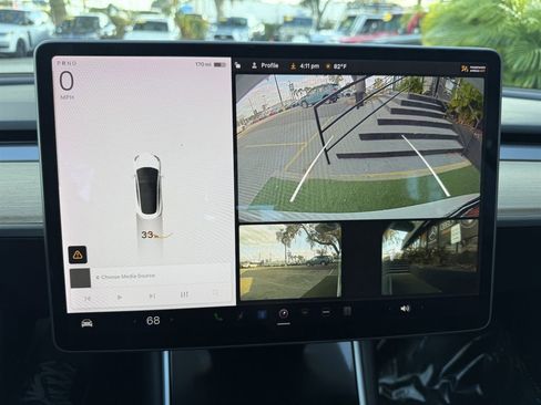 Used 2018 Tesla Model 3 Long Range RWD image 27