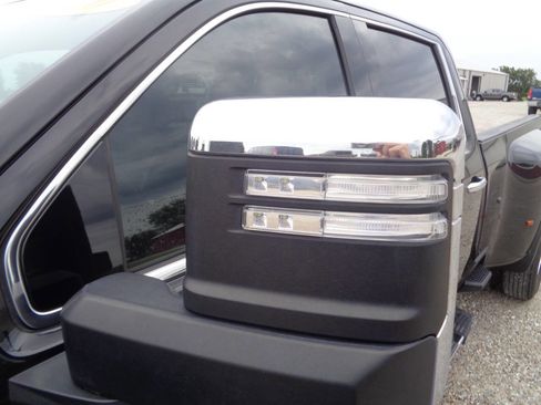 Used 2020 GMC Sierra 3500 Denali w/ Denali Ultimate Package image 20