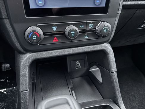 New 2025 Ford Ranger XL w/ Trailer Tow Package image 23